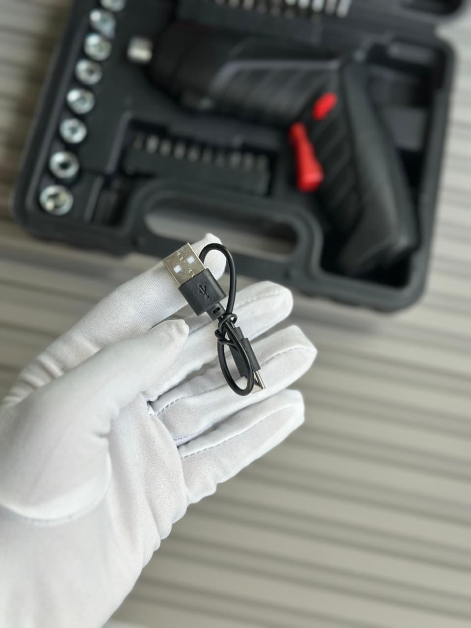 ELECTRIC SREW DRIVER SET