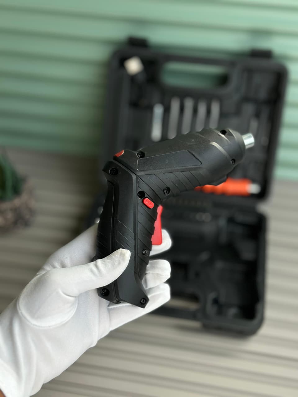 ELECTRIC SREW DRIVER SET